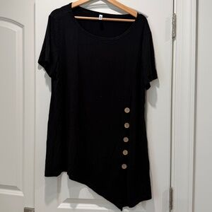 Womens Plus size Black T-shirt